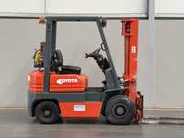Empilhador Toyota 1500Kg - Gás