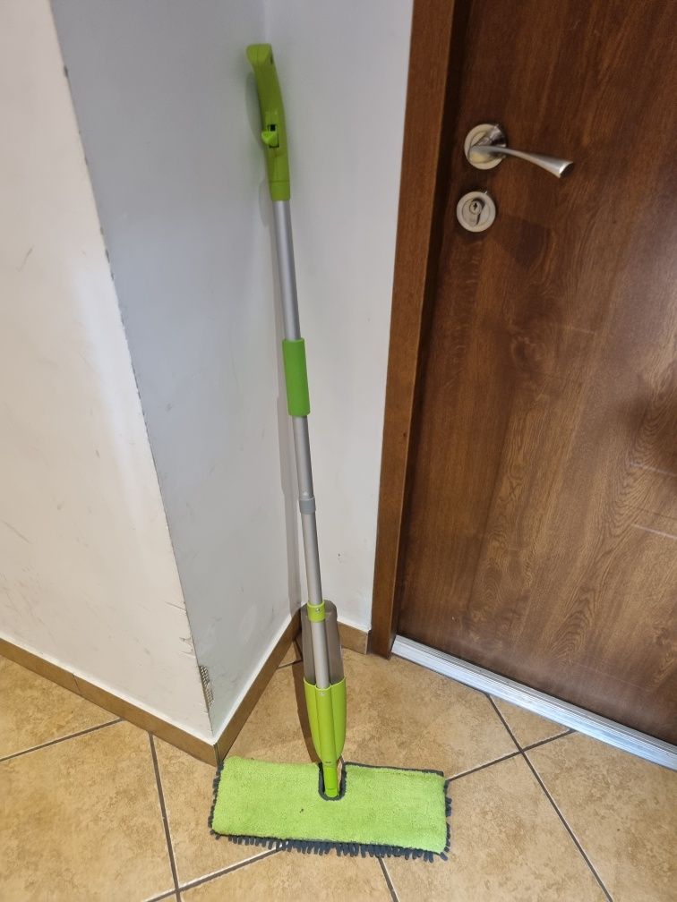 Zestaw do sprzatania spray mop 7w1