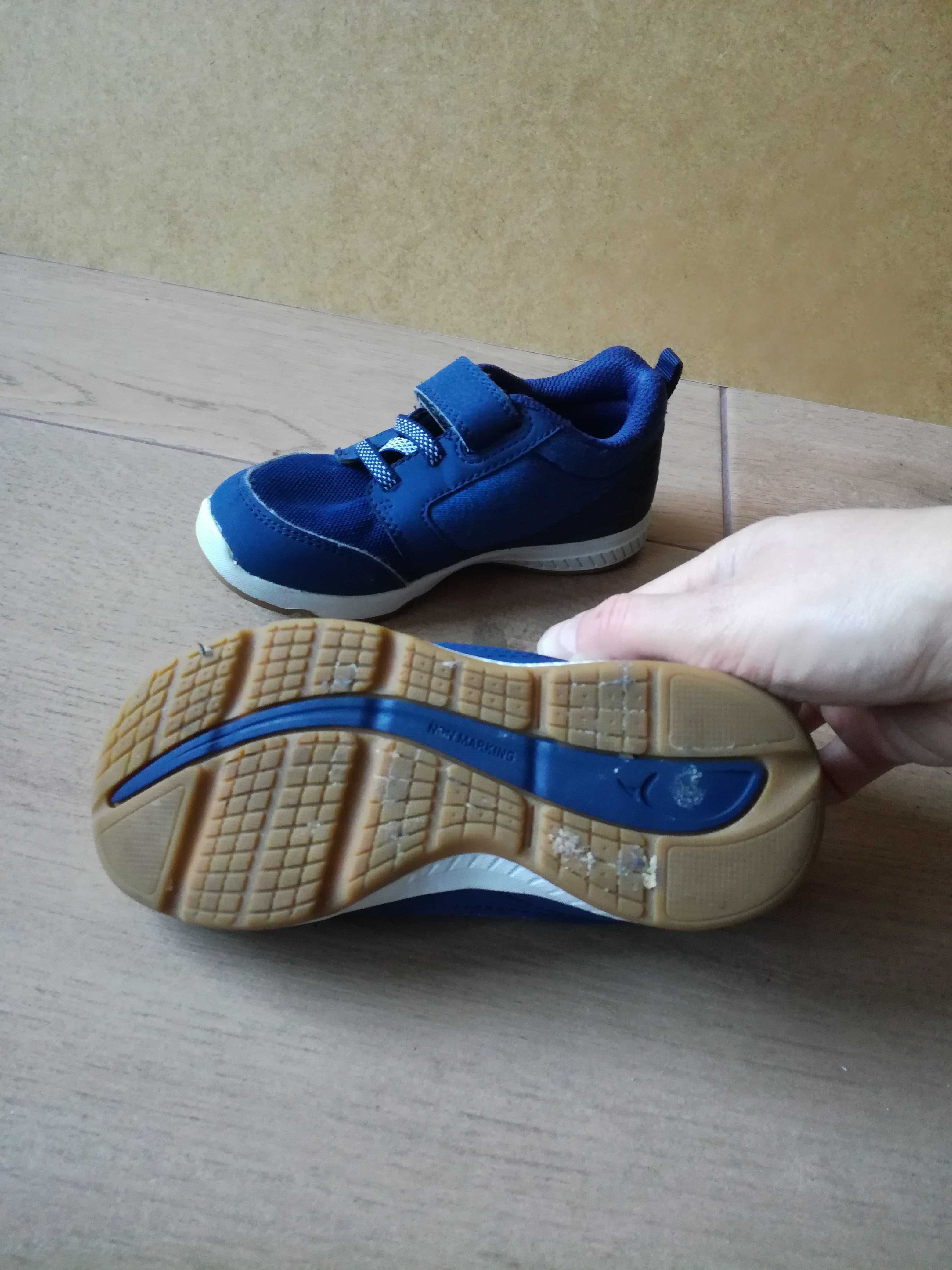 Buty dziecięce sportowe adidasy Decathlon rozmiar 26
