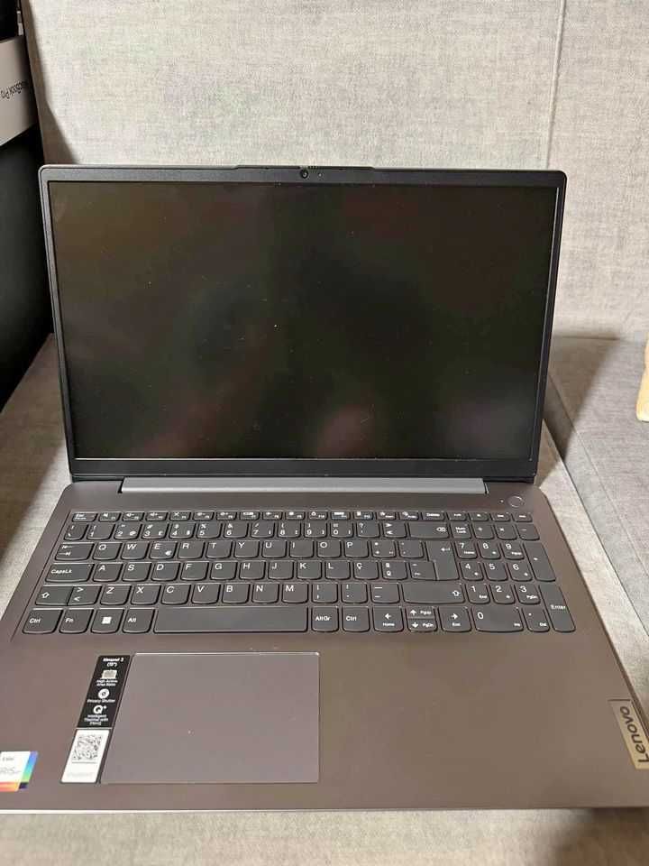Lenovo IdeaPad 3