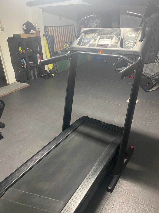 Passadeira eléctrica  Domyos T900D 18kmh em muito bom estado 50x143