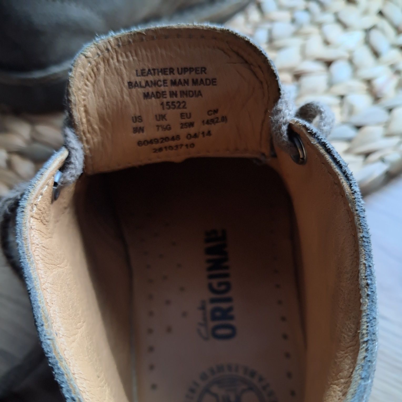 Zamszowe chłopięce clarks r. 25