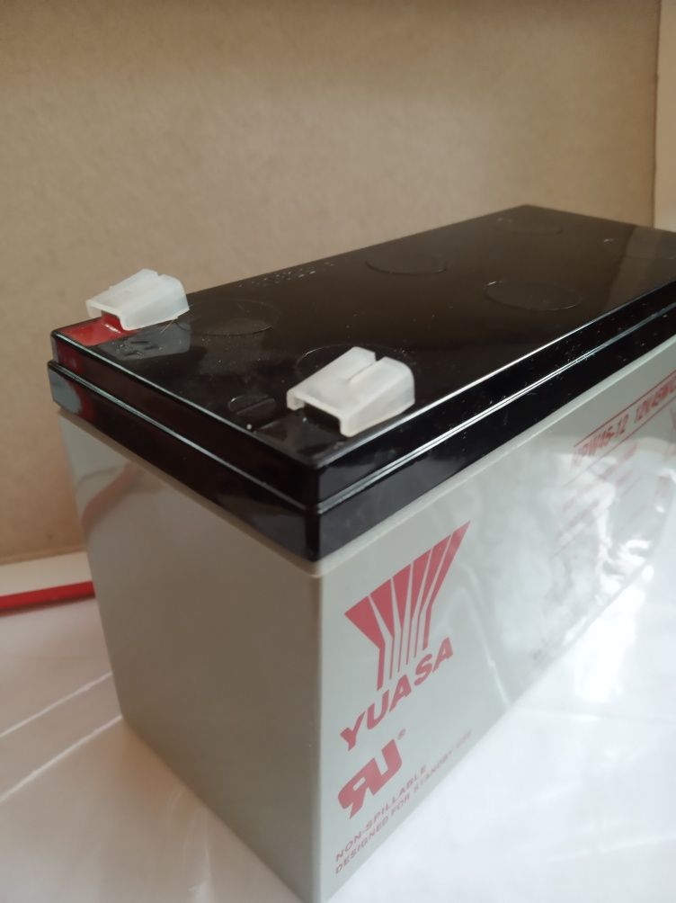 Акумулятори АGM YUASA NPW45-12