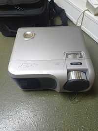Projektor multimedialny ACER PD100D + automatycznie rozsuwany ekran !