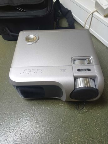Projektor multimedialny ACER PD100D + automatycznie rozsuwany ekran !