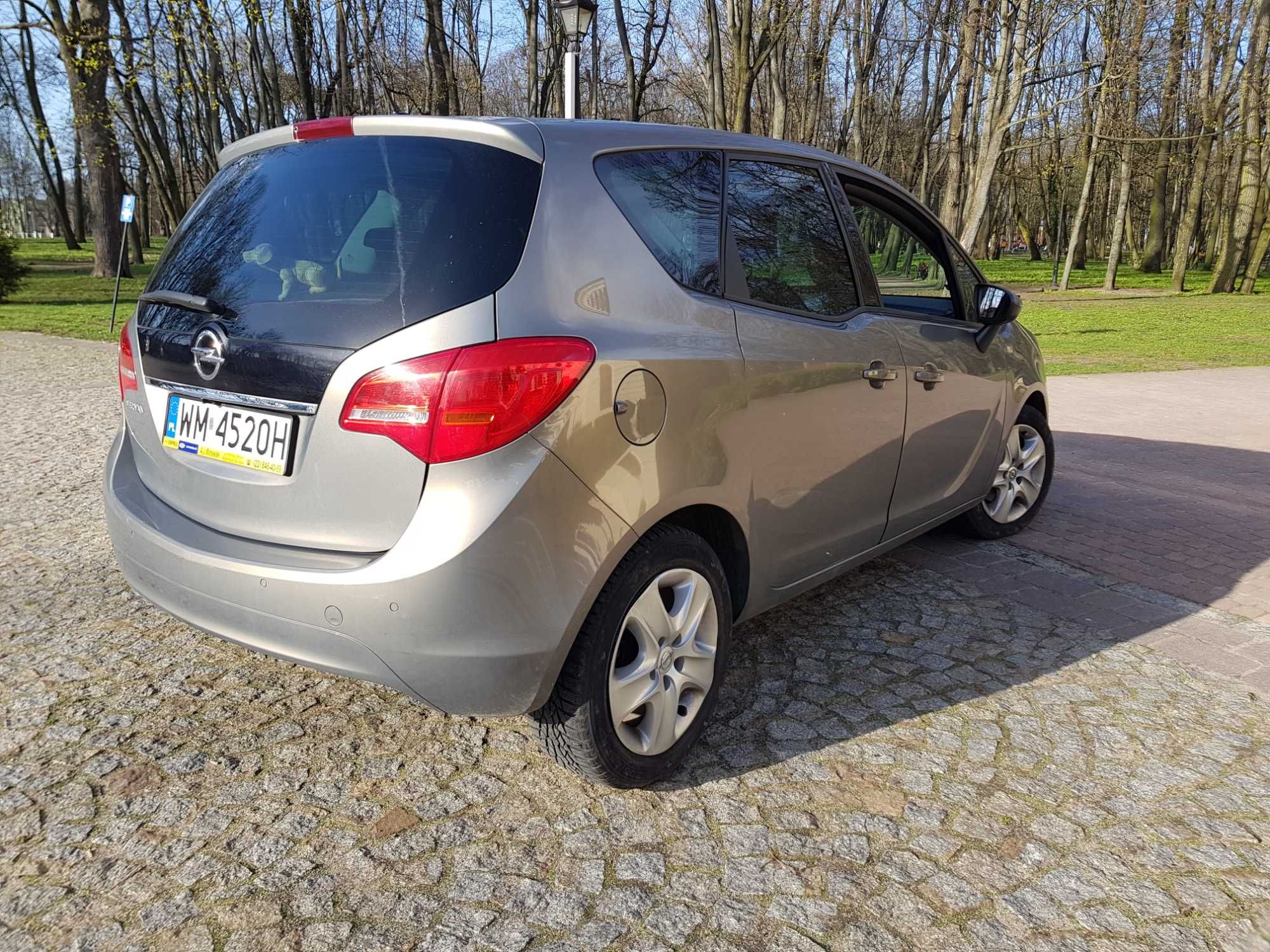 Opel Meriva 2015 1,4 100 KM przebieg 26.950 km !