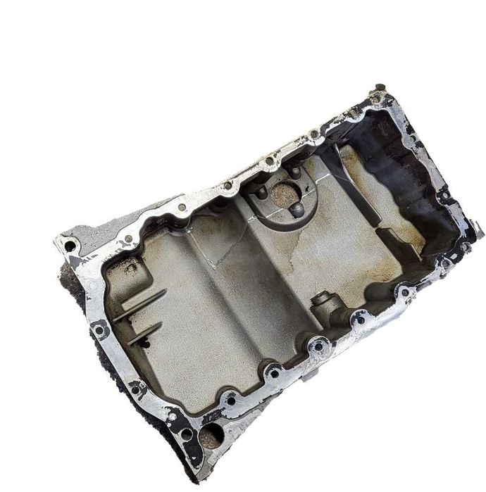 AUDI A4 B6 , B7 VW PASSAT 2,0 FSI miska olejowa .