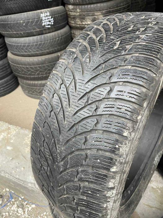 Шини пара Nokian 235/55 r18 зима Гума
