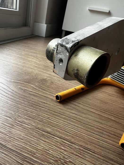 Maquina de soldar tubos pvc