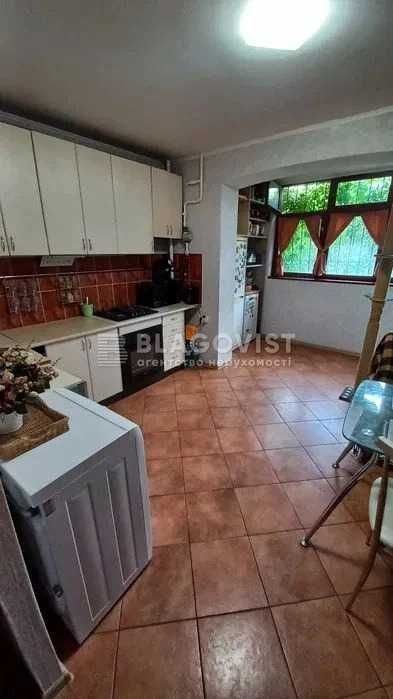 Продаж просторої 3-к квартири з ремонтом, ТОРГ Радунська, 5Б, Троєщина