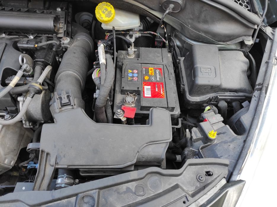 Продам автомобиль Pegeout 207sw