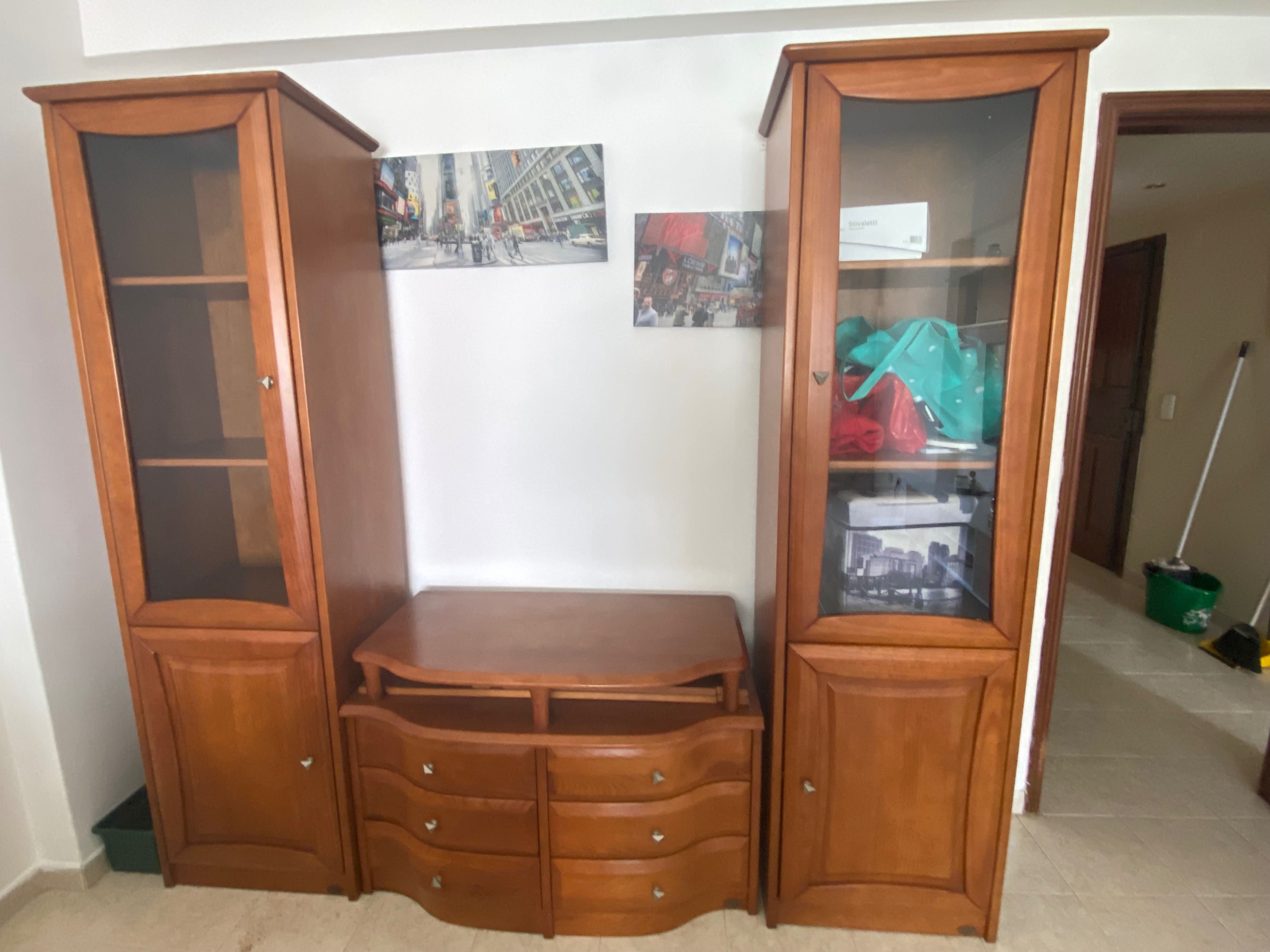Moveis de sala com mesa de jantar