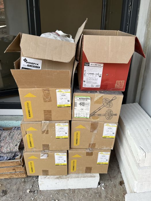 Talerzyki łączniki elewacyjne kołki 10x260