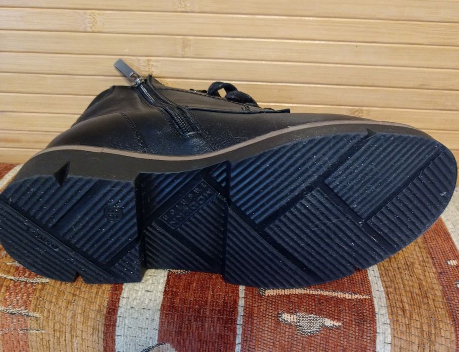 Ботинки зимові жіночі шкіряні