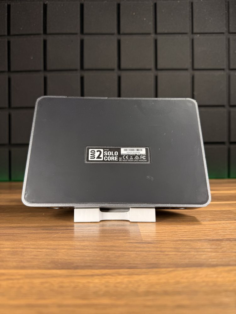 Universal Audio Arrow