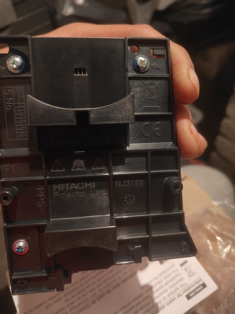 Lampa z modułem DT01931 do projektora Hitachi CP-X5550