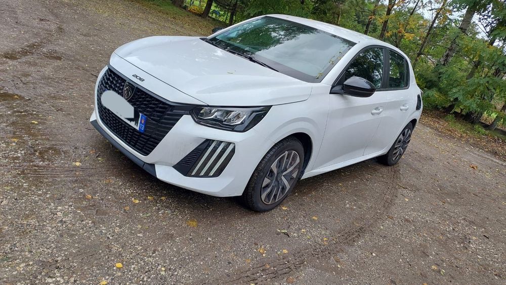 Peugeot 208 Peugeot 208 1.2 Hybryda
