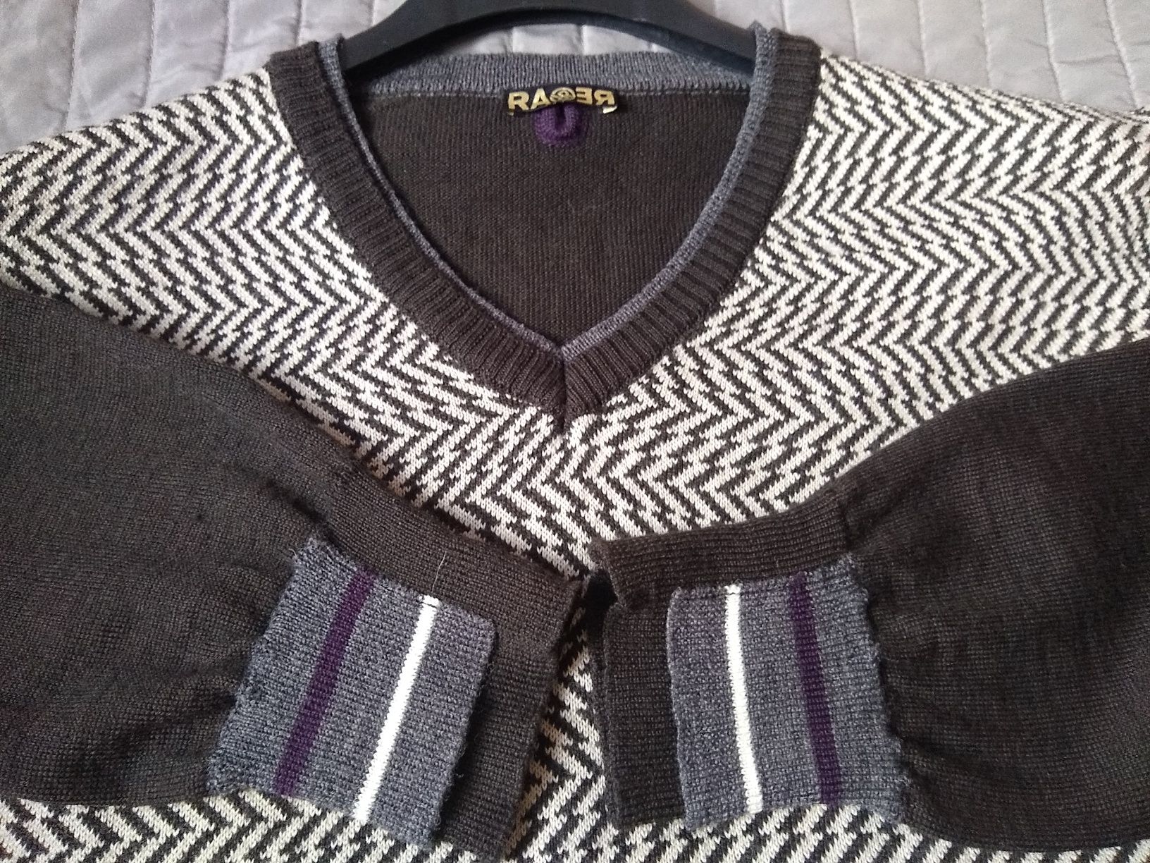 NOWY  Made in Italy, Elegancki męski sweter, 50% Merino, Rozmiar M/L