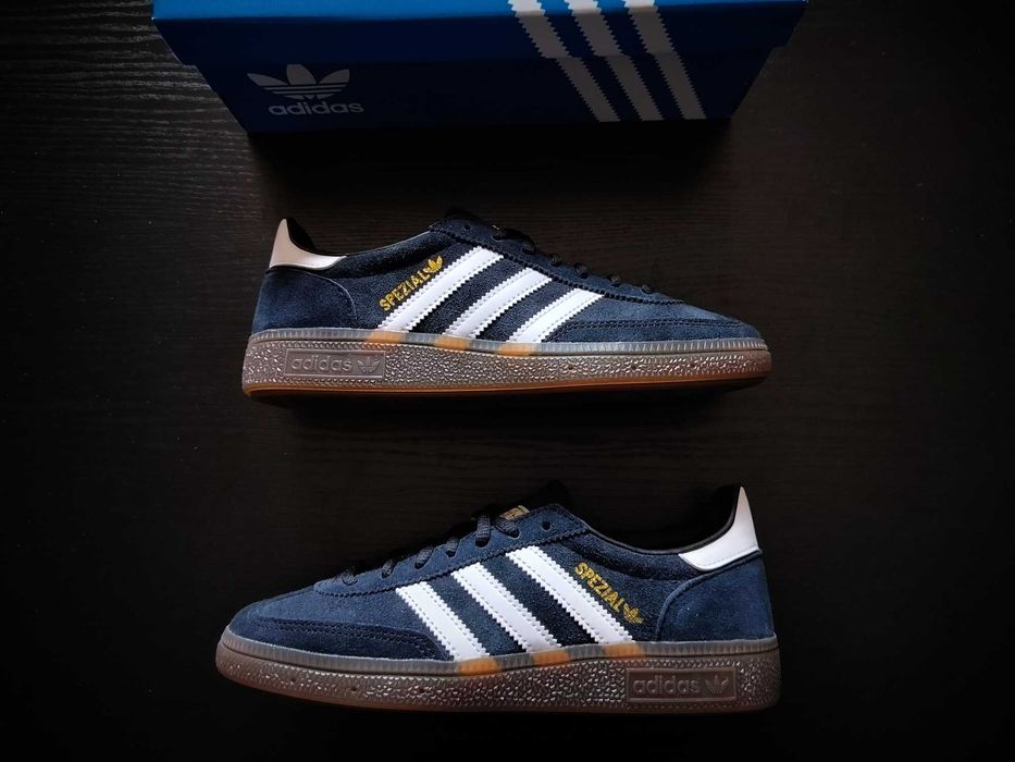 Adidas Handball Spezial - Black Gum r. 36 2/3 SNEAKERS