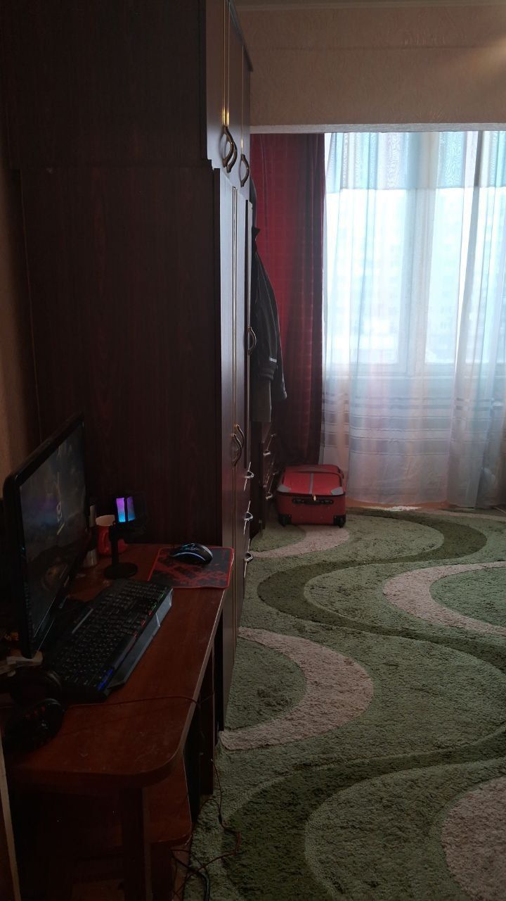 Сдам комнату возле метро Оболонь