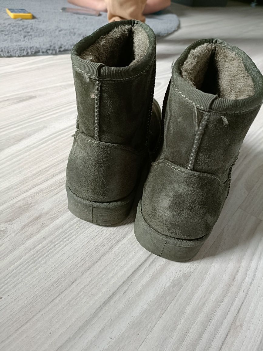 Buty śniegowce ciemnozielone