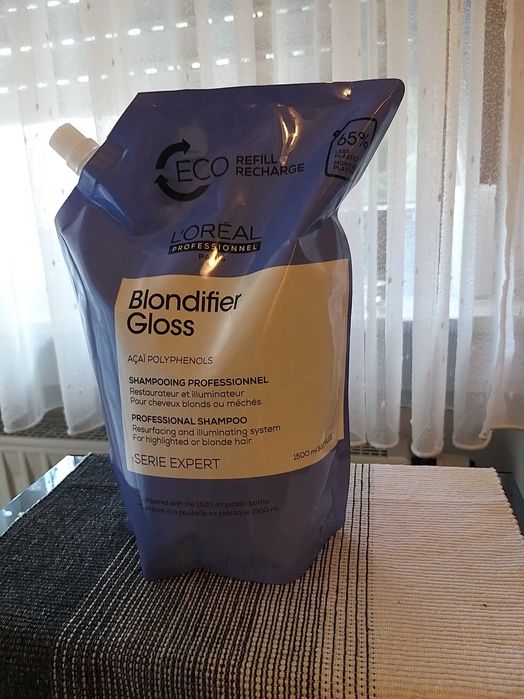 Szampon nabłyszczajacy do włosów blond 1500ml loreal blondifier gloss
