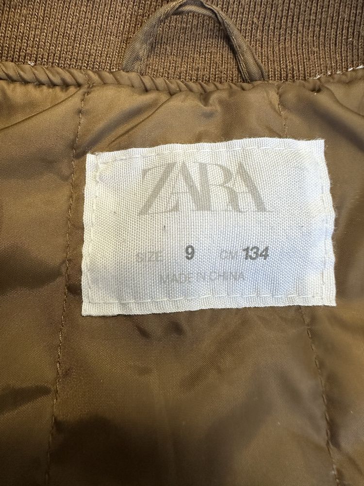 Бомбер бомпер куртка 134 см zara