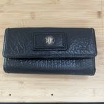 Carteira DKNY em pele preta