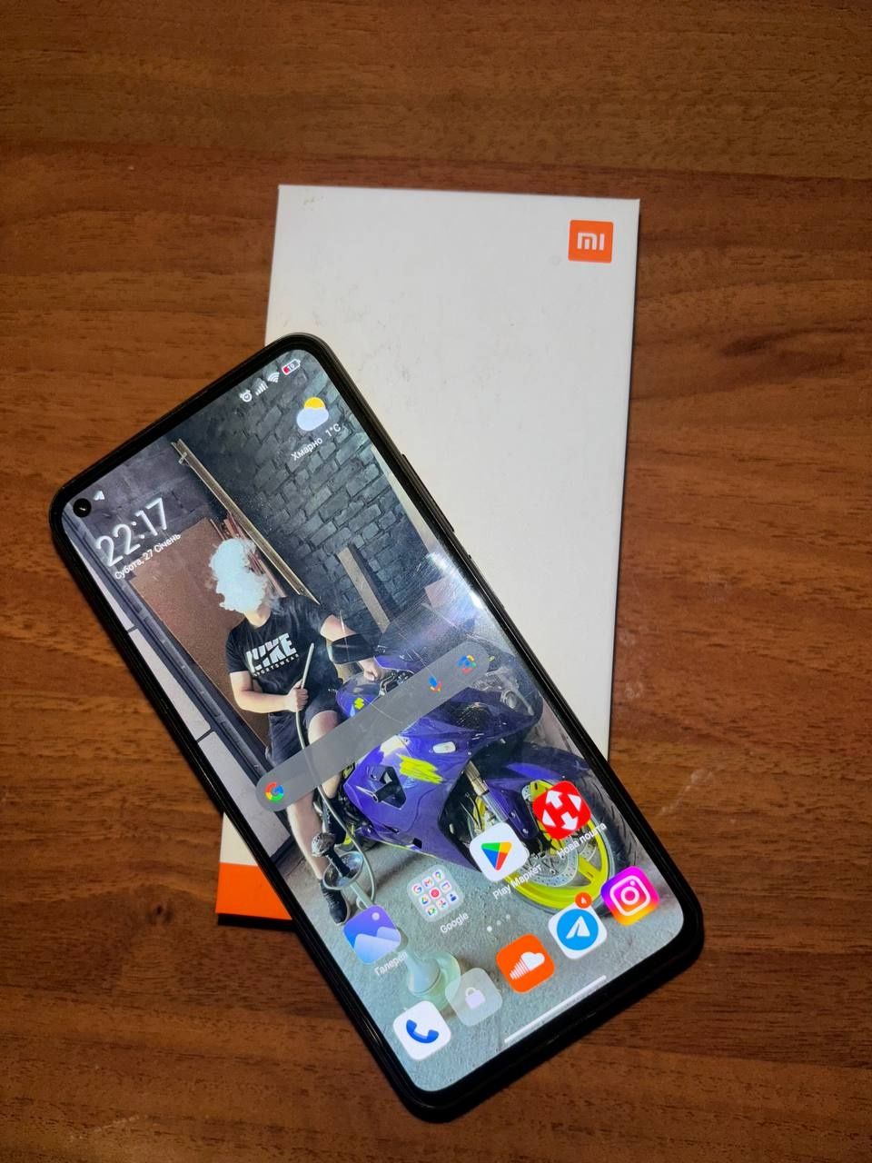 Продам телефон Xiaomi mi 11 lite 64gb