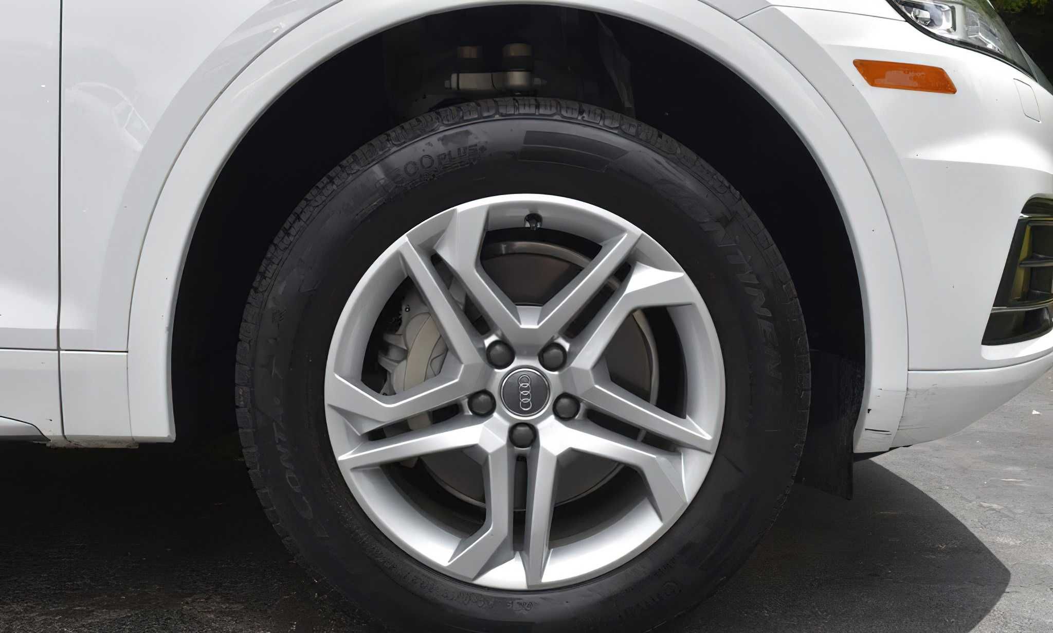 Audi Q5 2.0L Premium 2018