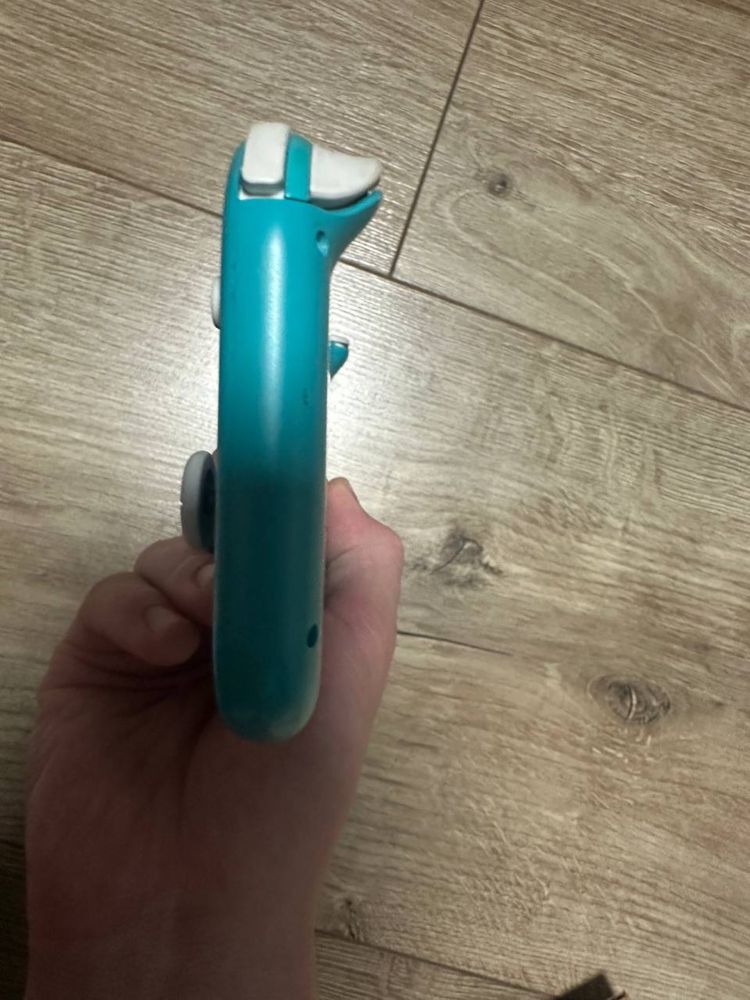Nintendo Switch бірюзовий