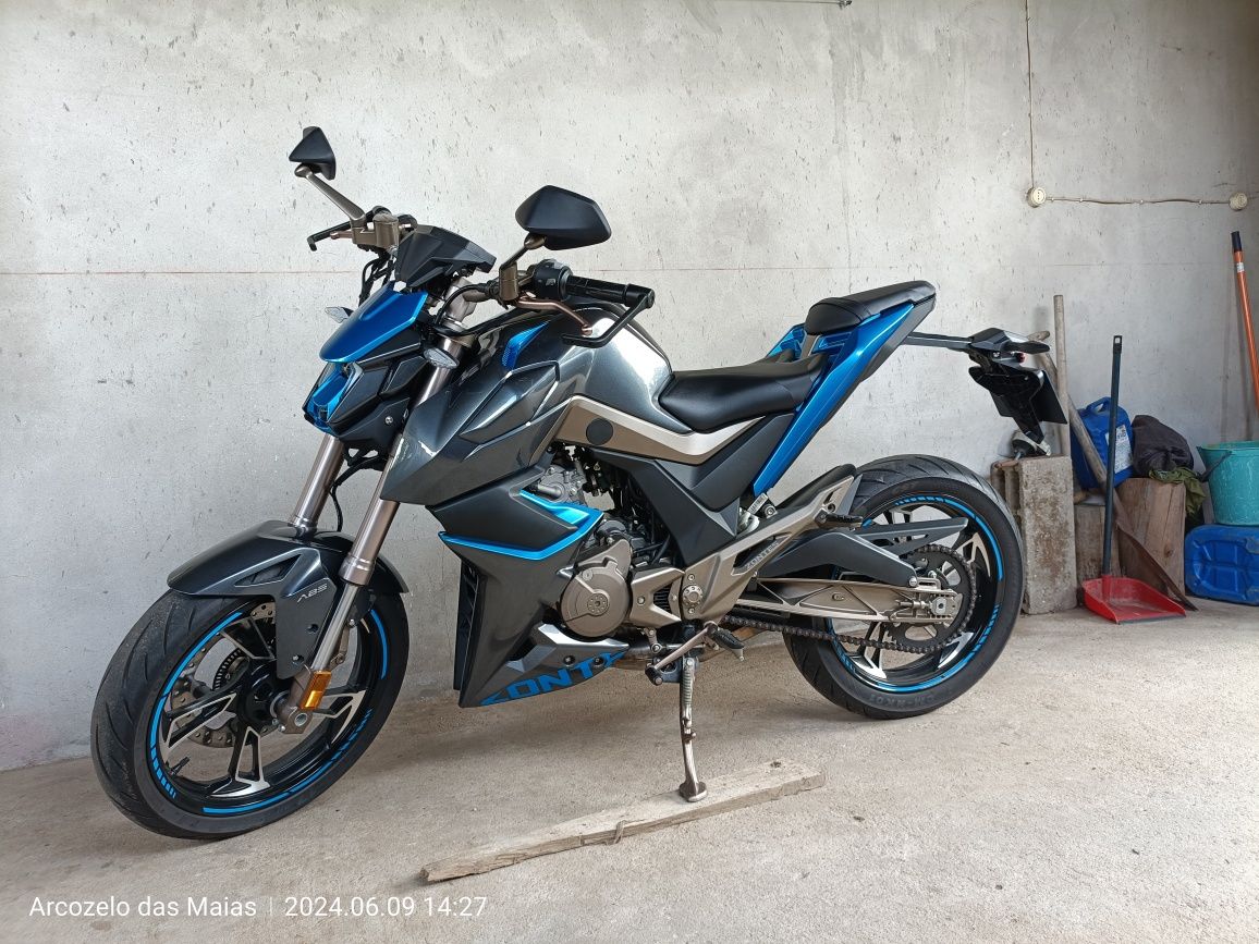 Vende-se  mota 125 zontes