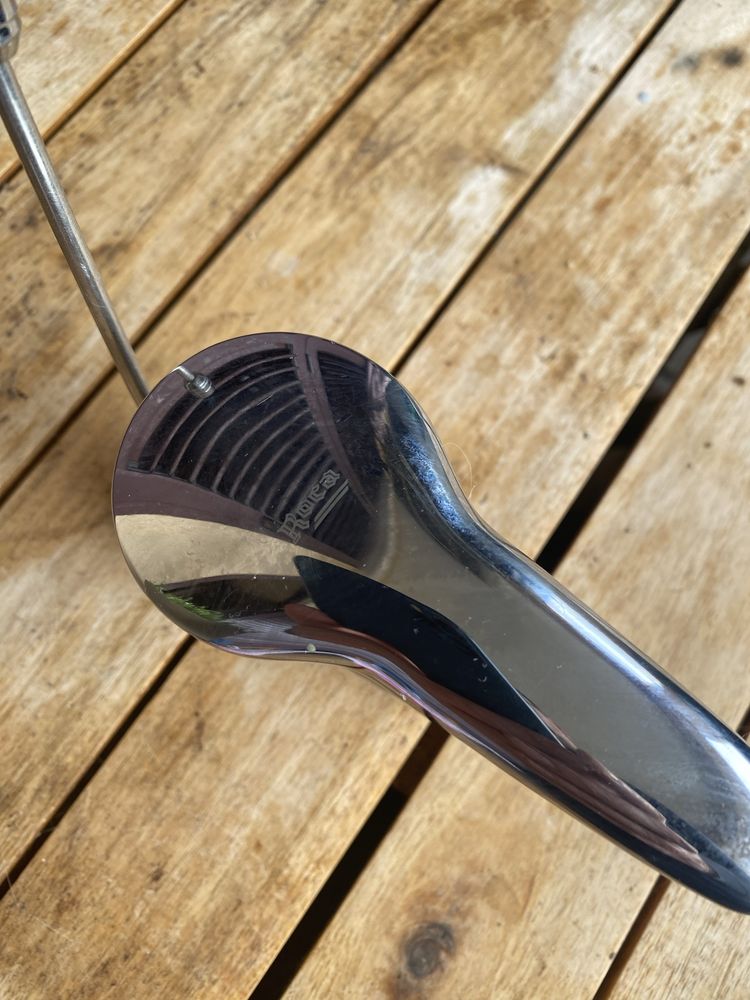 Torneira de bide marca roca com valvula de descarga
