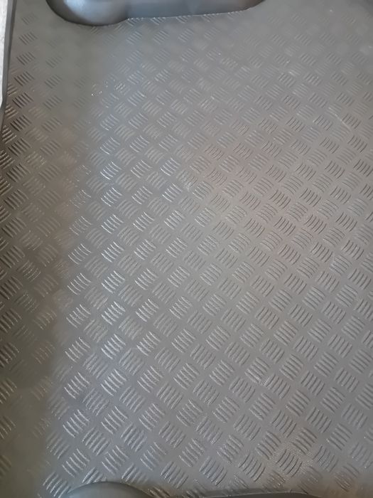 Mata bagażnika nissan qashqai j10 +2