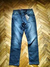 Spodnie Jeans męskie 34/32 nowe