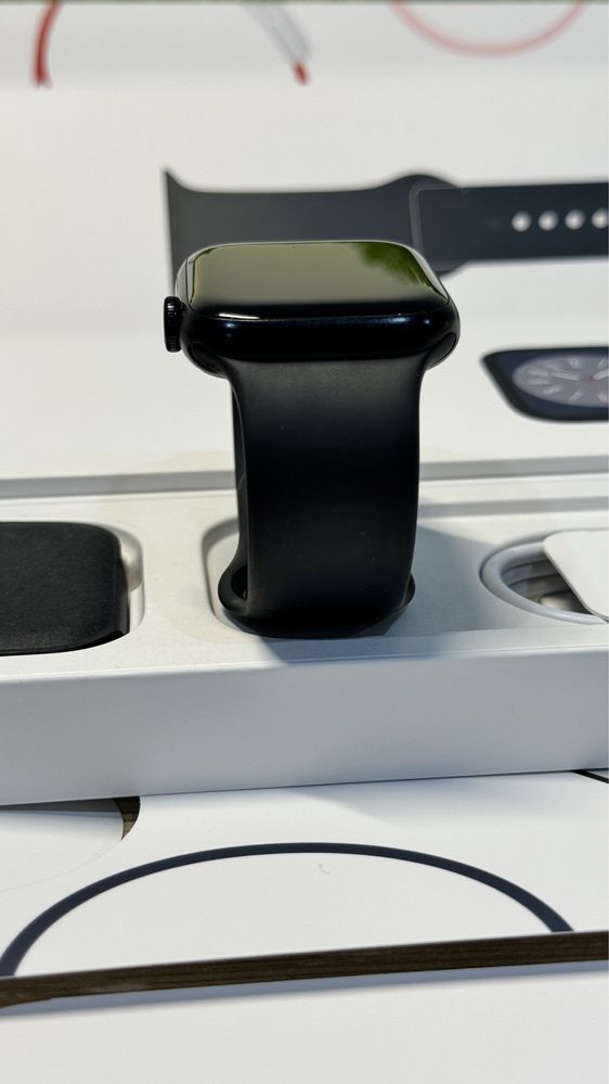 Майже нові Apple watch 8 45 mm Midnight