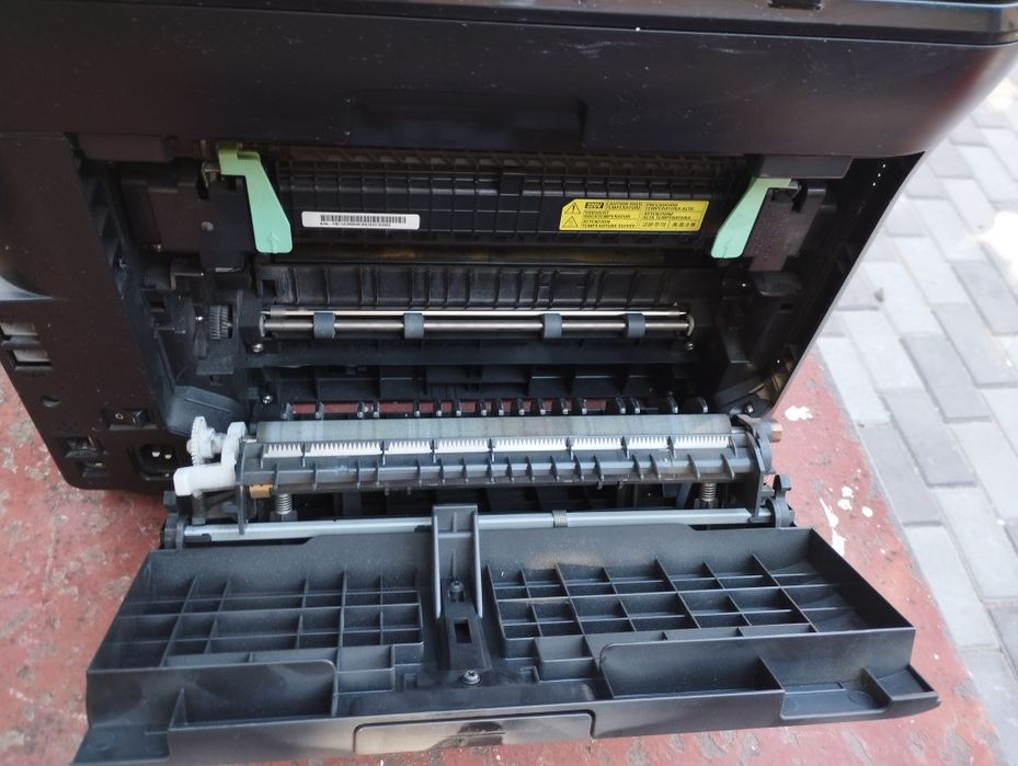Принтер Samsung CLX-3170FN