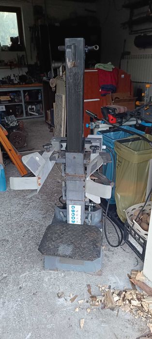 Łuparka rębak hydrauliczny 7,5 Ton