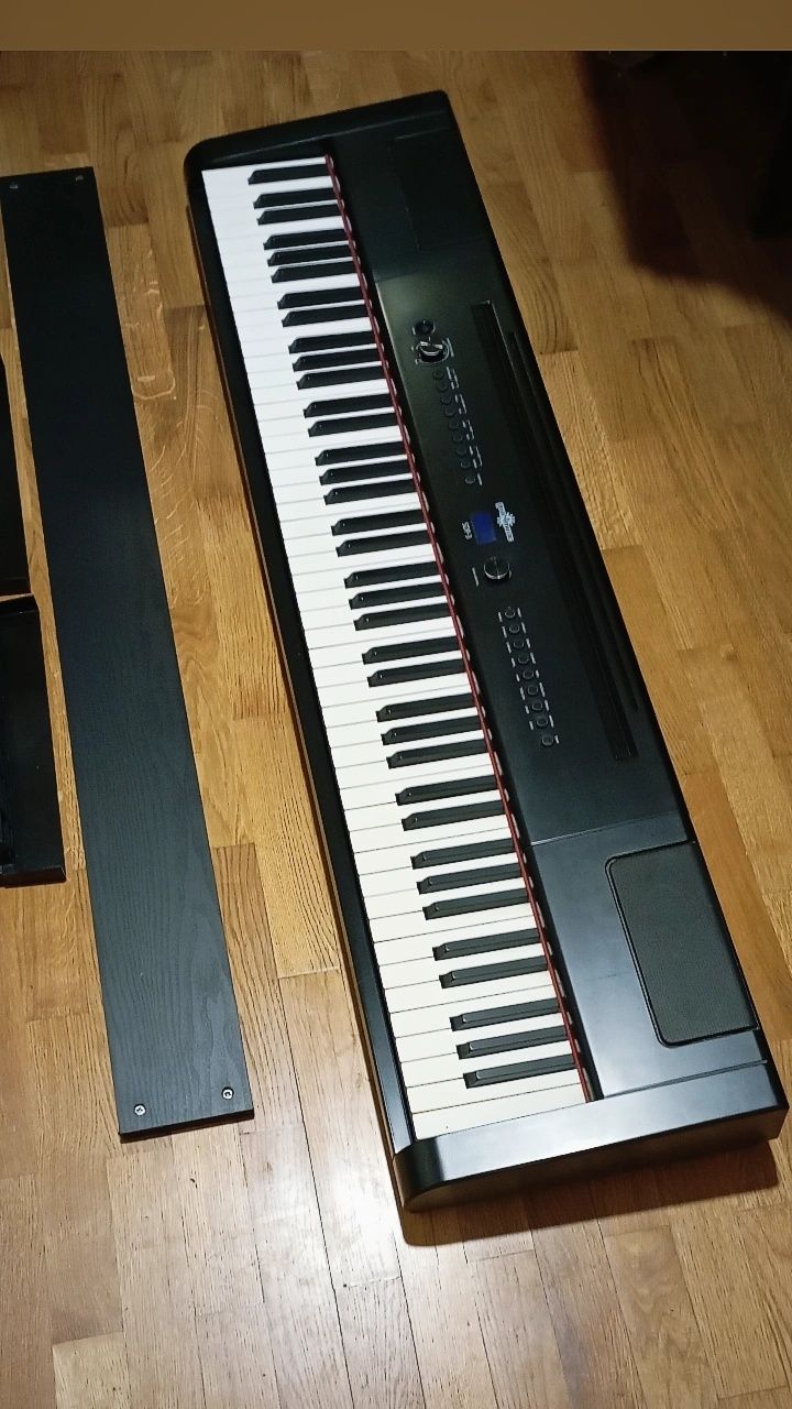 SDP-3 STAGE PIANO Gear4music + Stand