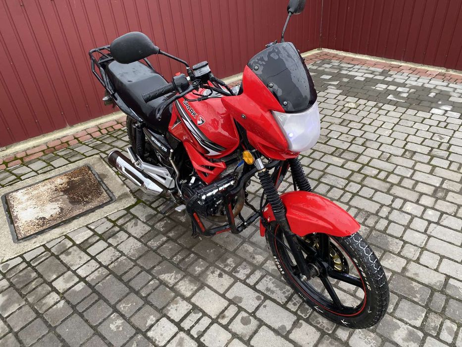 Продам мотоцикл спарк сп 200