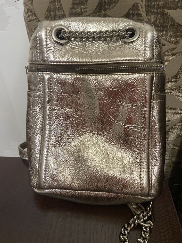 Продам рюкзак новий.