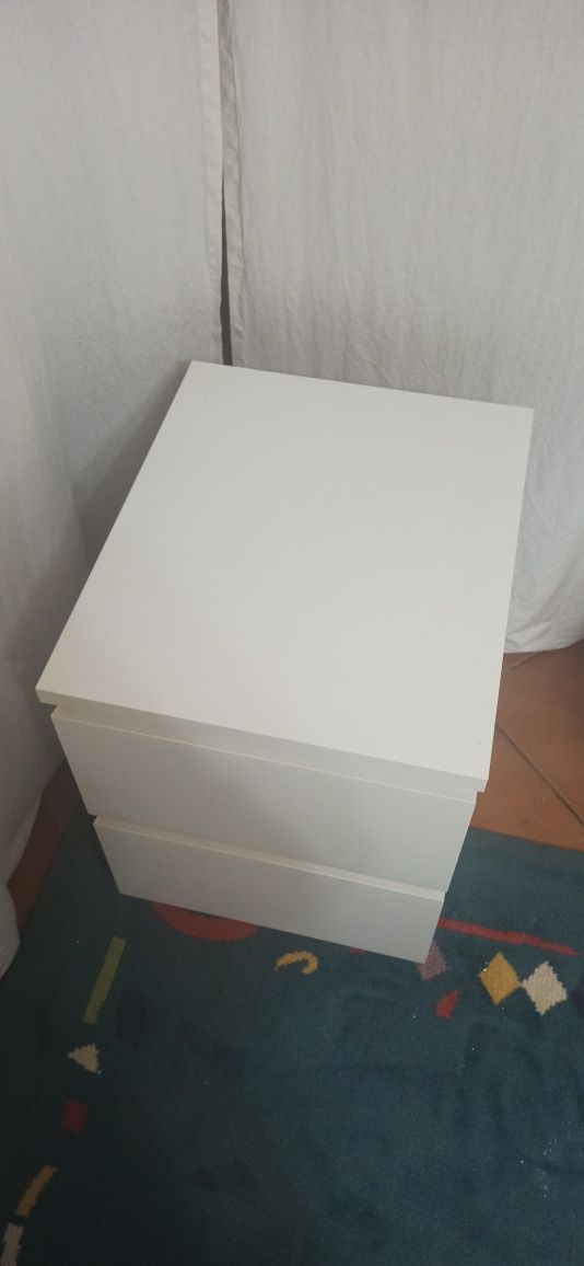 Mesinha de cabeceira IKEA (1uni)