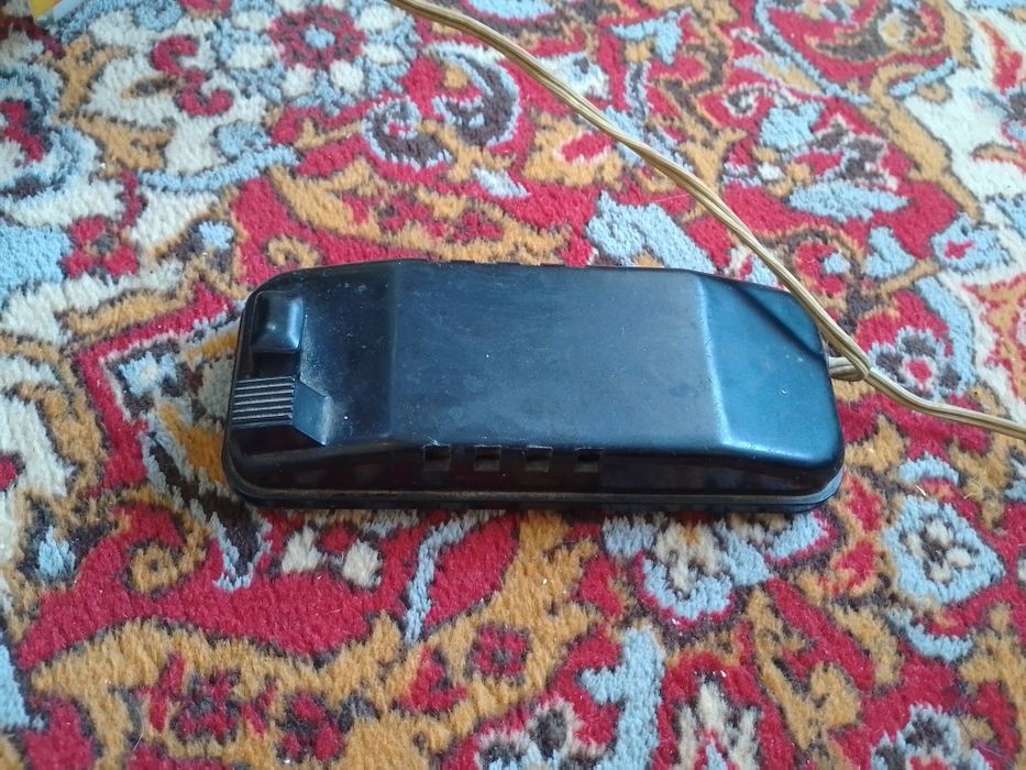 Швейная машина Подольск 1969 г. Машинка электрическая для шитья.