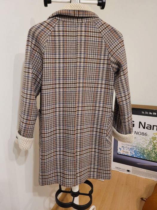 Пальто осіннє в клітинку