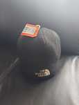 Шапка  Emporio Armani / North Face / Berghaus