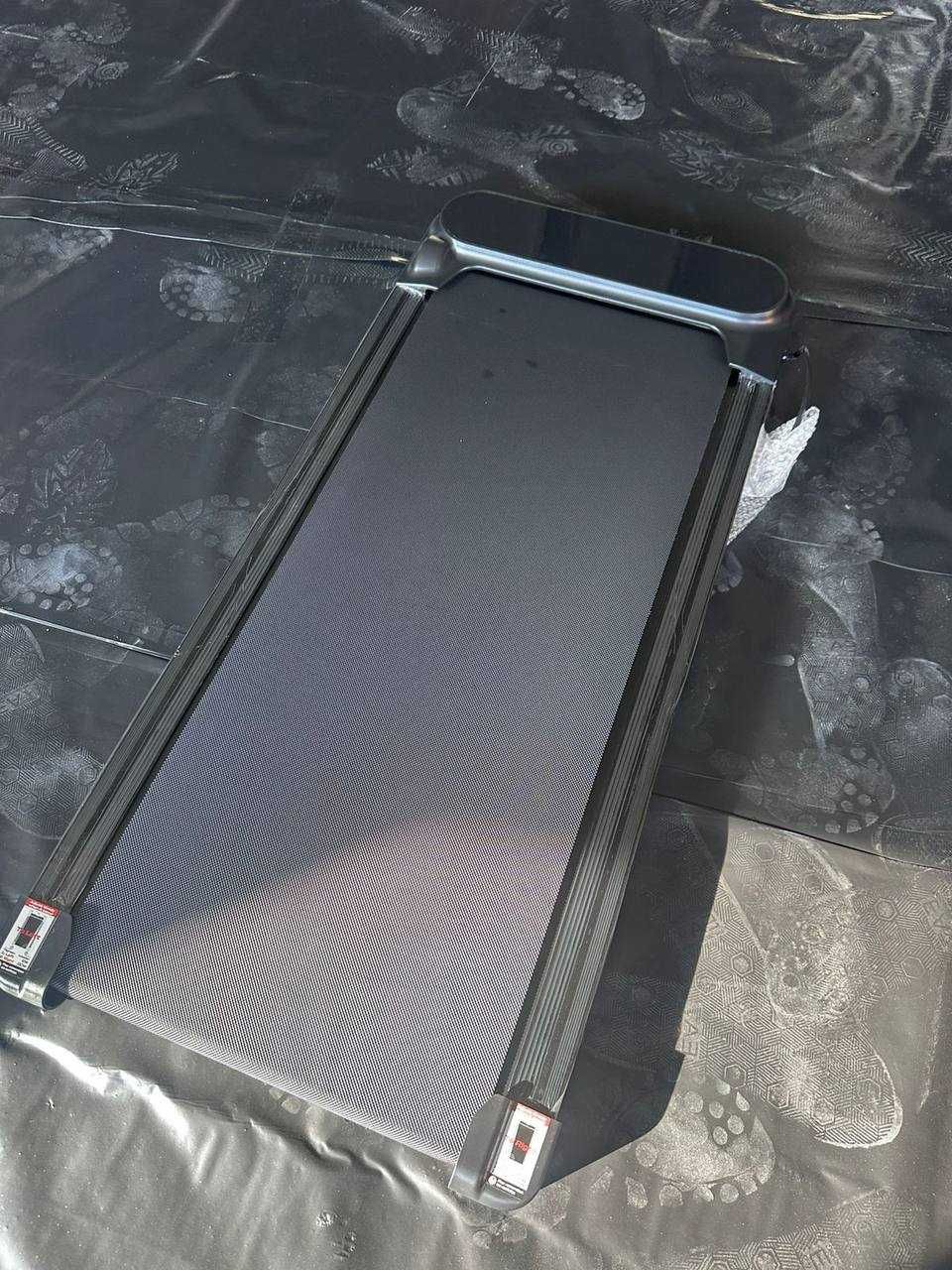 Бігова доріжка для дому офісу NEQ1-PRO LCD display 150кг 1100 електро