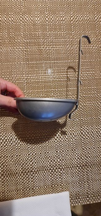 Utensílio para escalfar ovos