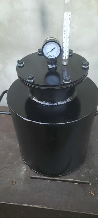 Автоклав побутовий.