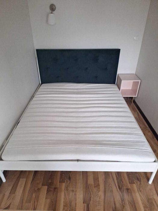 Łóżko do sypialni IKEA