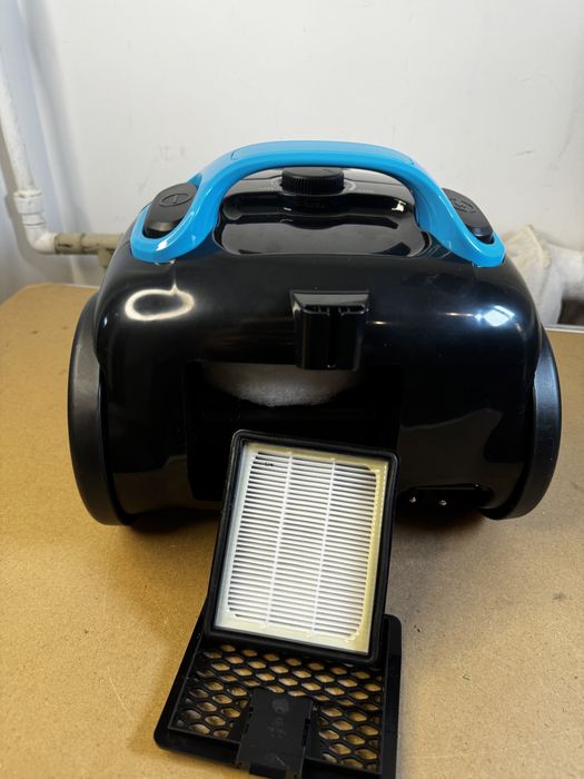 Пилосос Emerio CompactPro 800W з контейнером, потужний, стан гарний